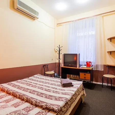 אורחן Mini-hotel In The Heart Of קייב